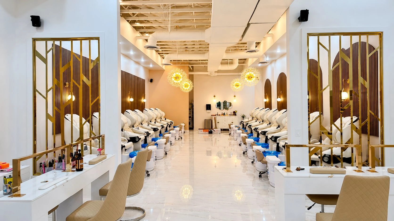 Nail Salon August 11
